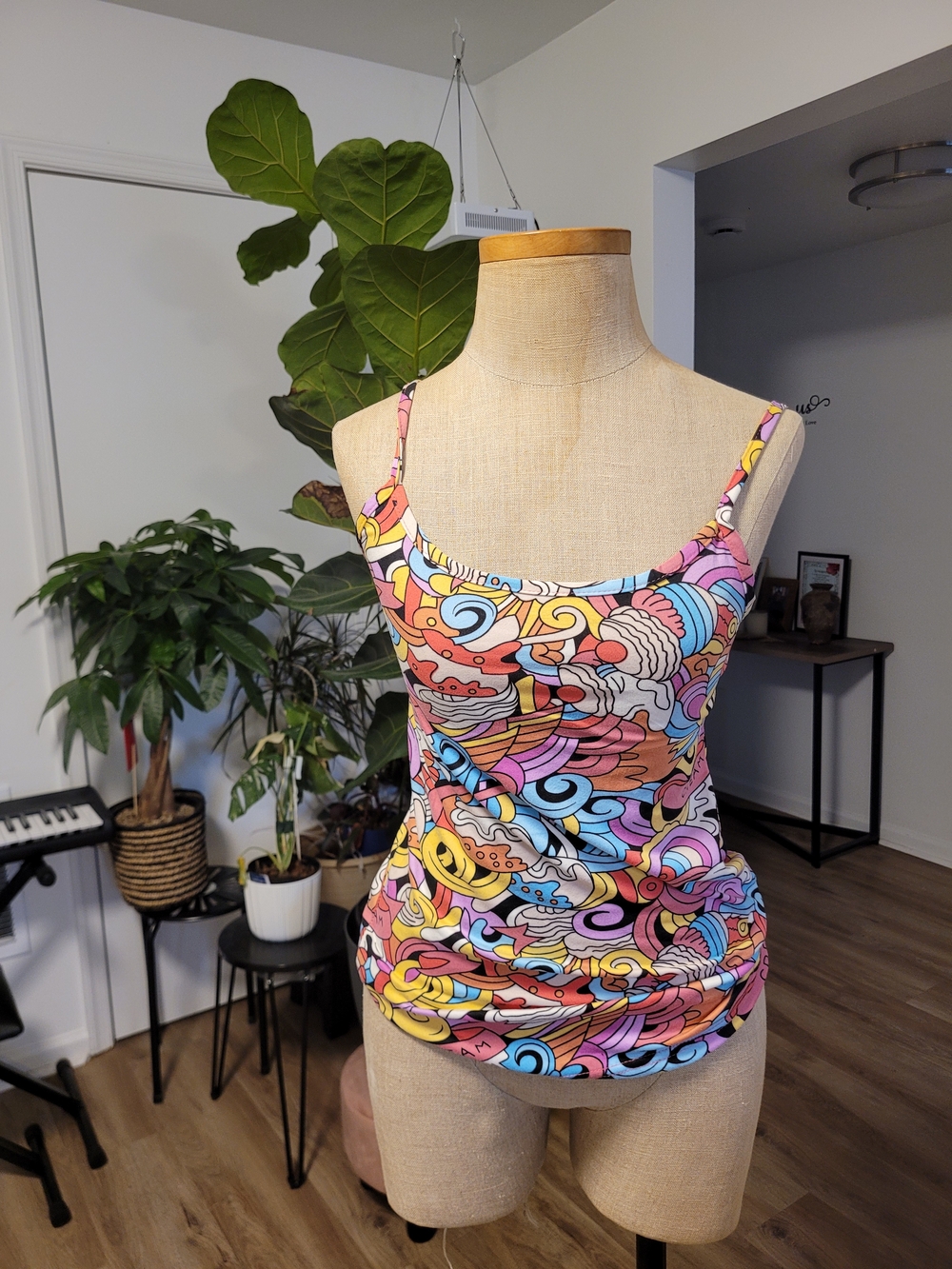 New! Colorful Abstract Print Cami Top - Multi